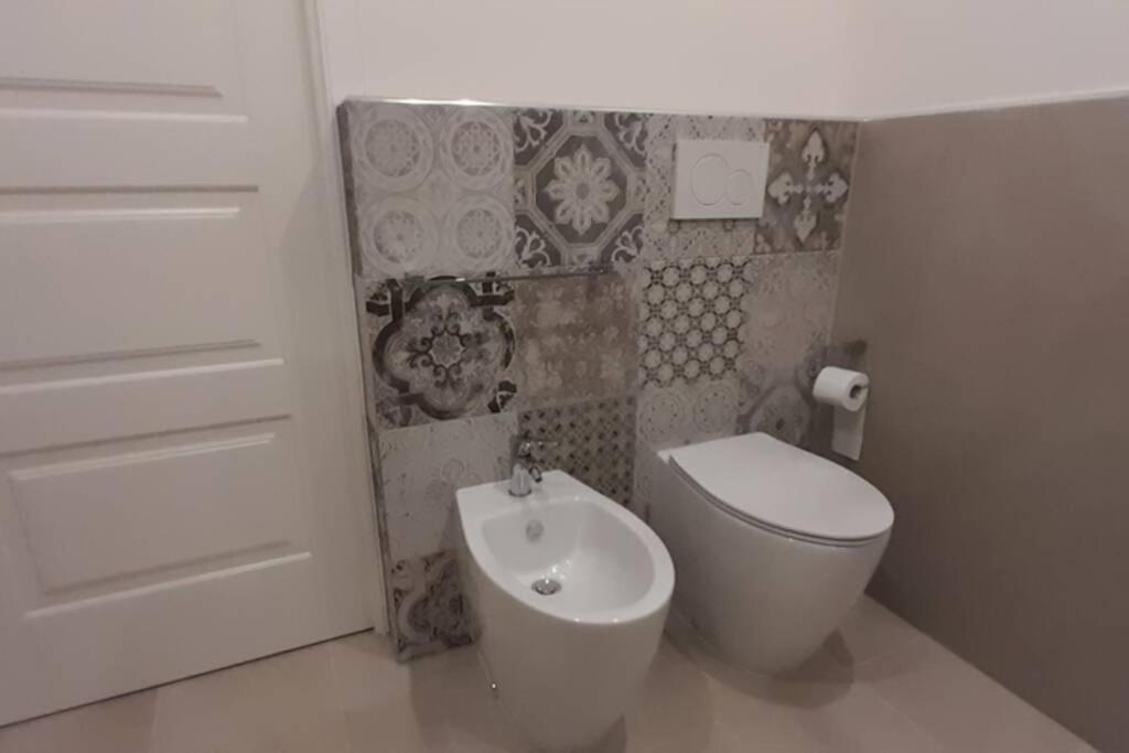 Casa Vacanze Laura1 Lecce Ngoại thất bức ảnh